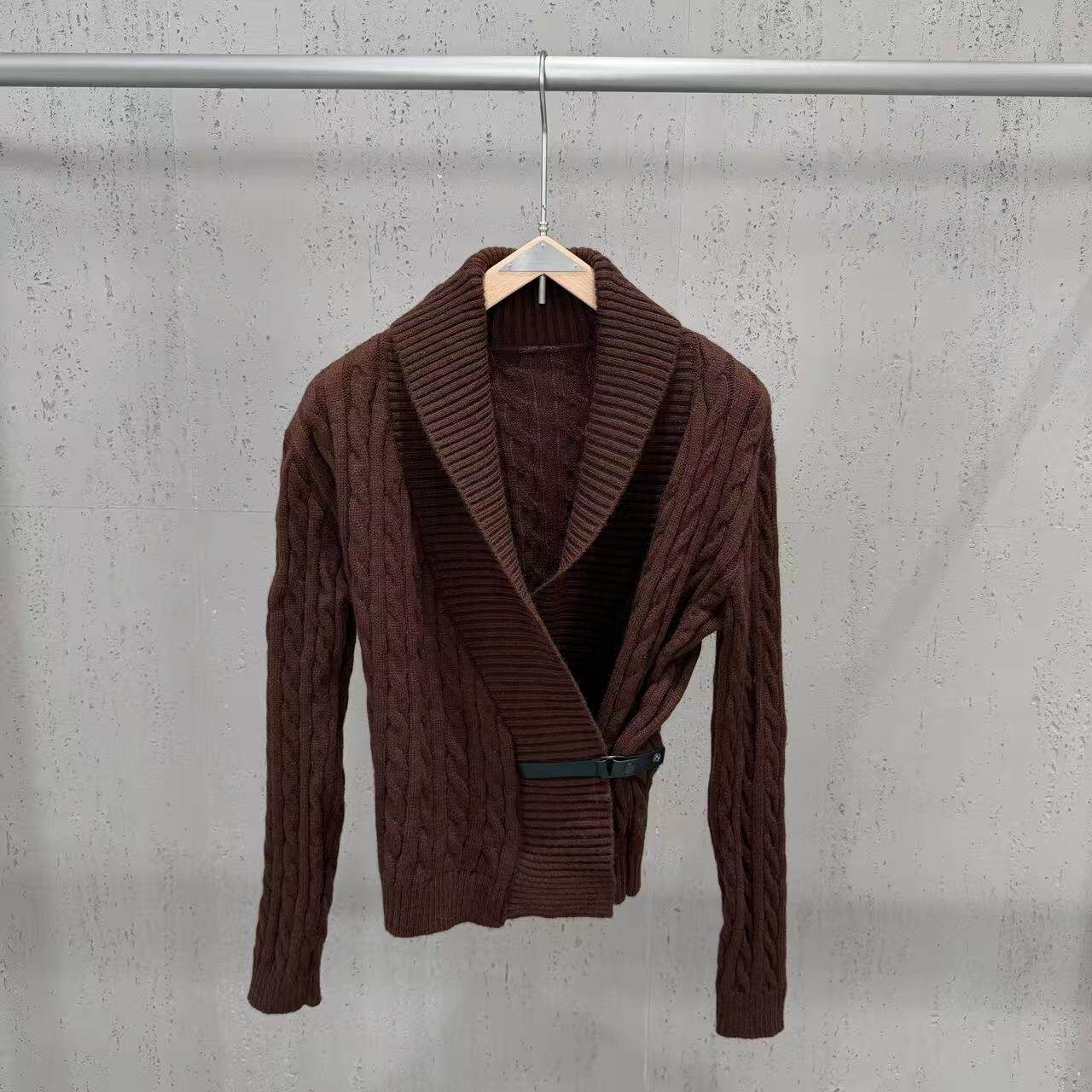 Sweater Wanita Model Kasual un - Crossfit Belt ulasan dan harga